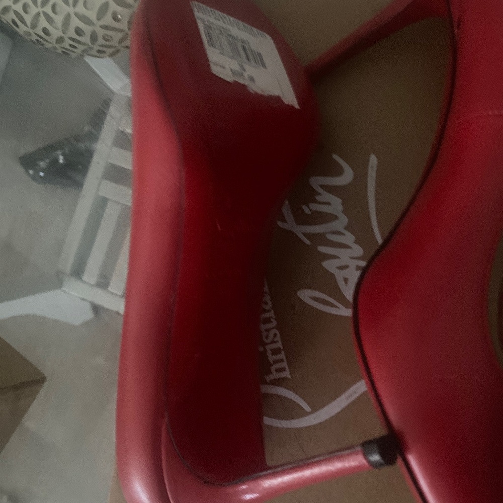 Christian  Louboutin